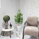 Vaso em Bambu com Planta Artificial Folha Grande